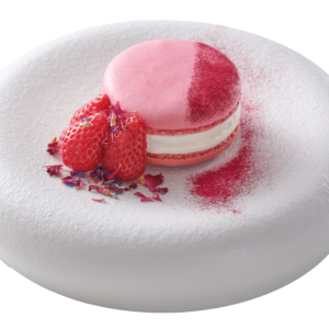 Raspberry macaron